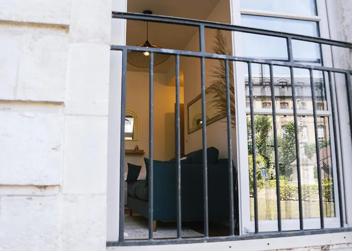 Superbe T2 Avec Vue Sur Cour - Centre * Rouen